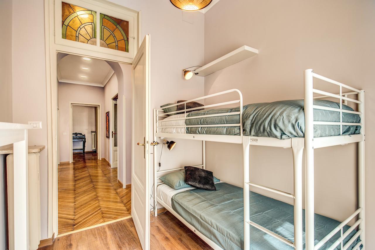 The Great Retro Apartment Rome Bagian luar foto