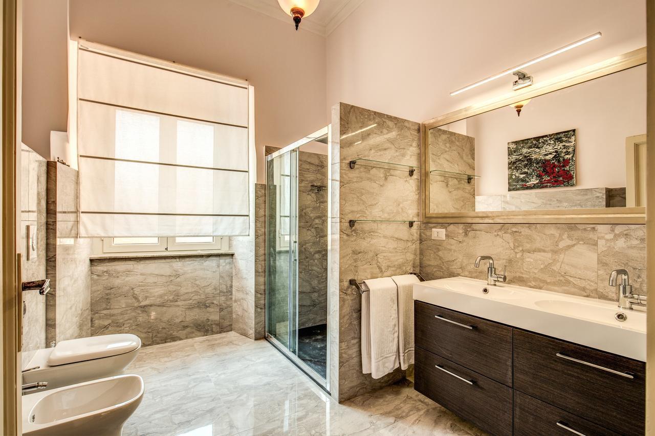 The Great Retro Apartment Rome Bagian luar foto