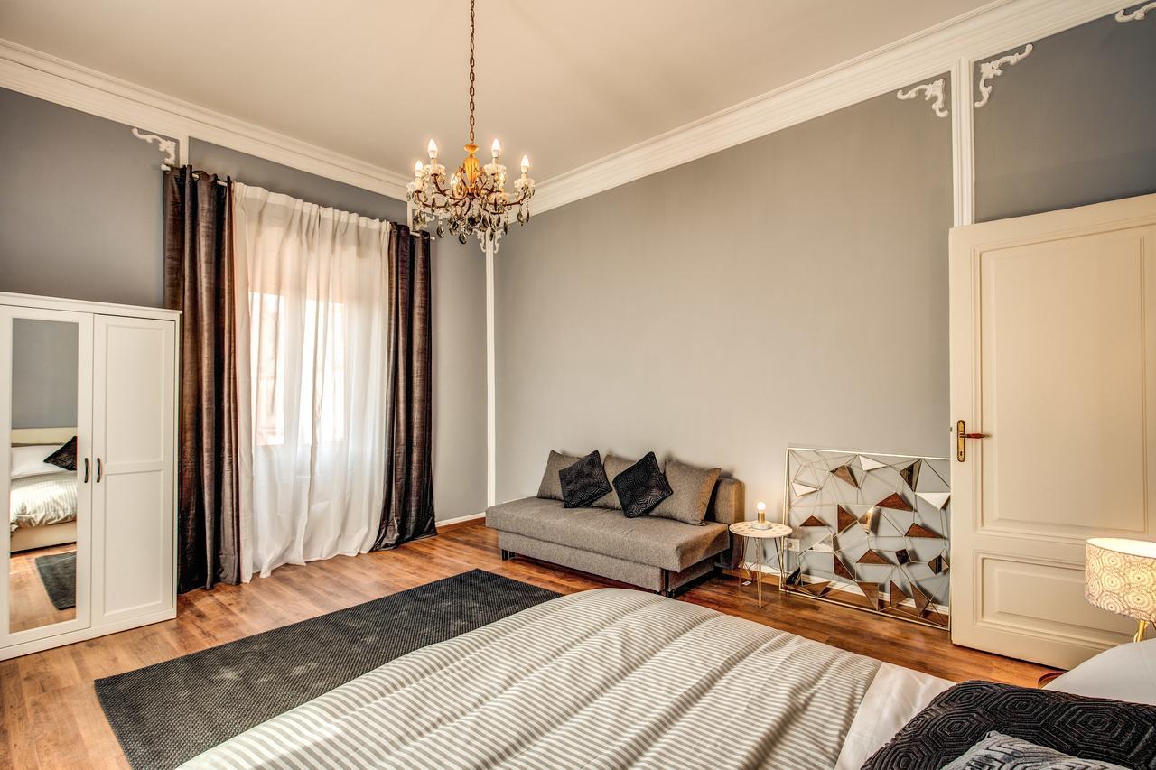 The Great Retro Apartment Rome Bagian luar foto