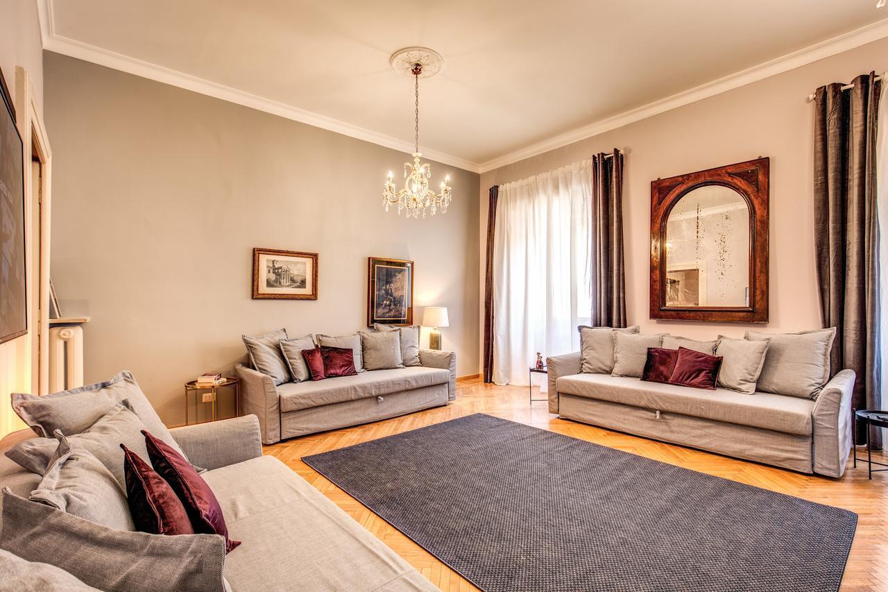The Great Retro Apartment Rome Bagian luar foto