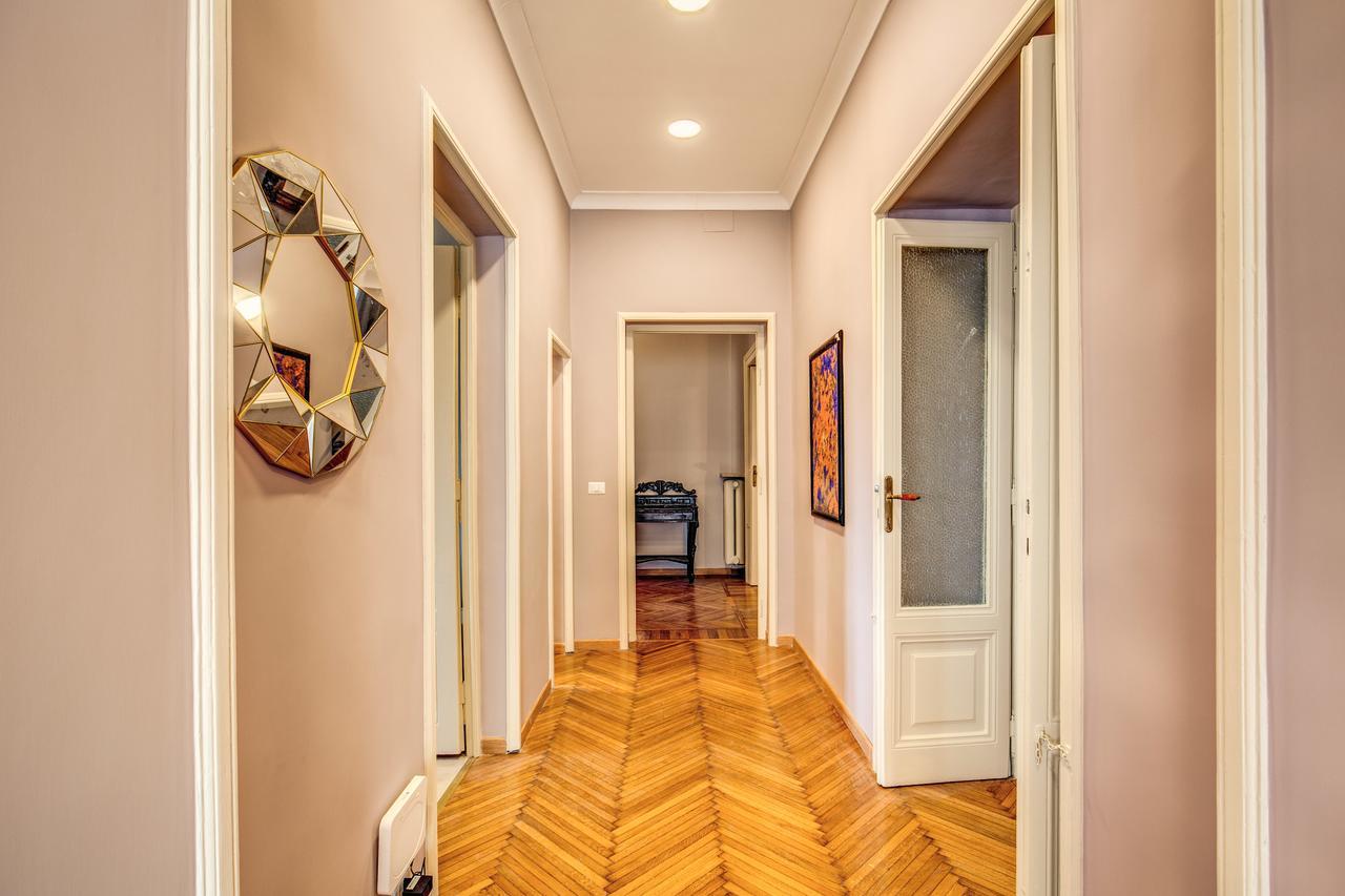 The Great Retro Apartment Rome Bagian luar foto